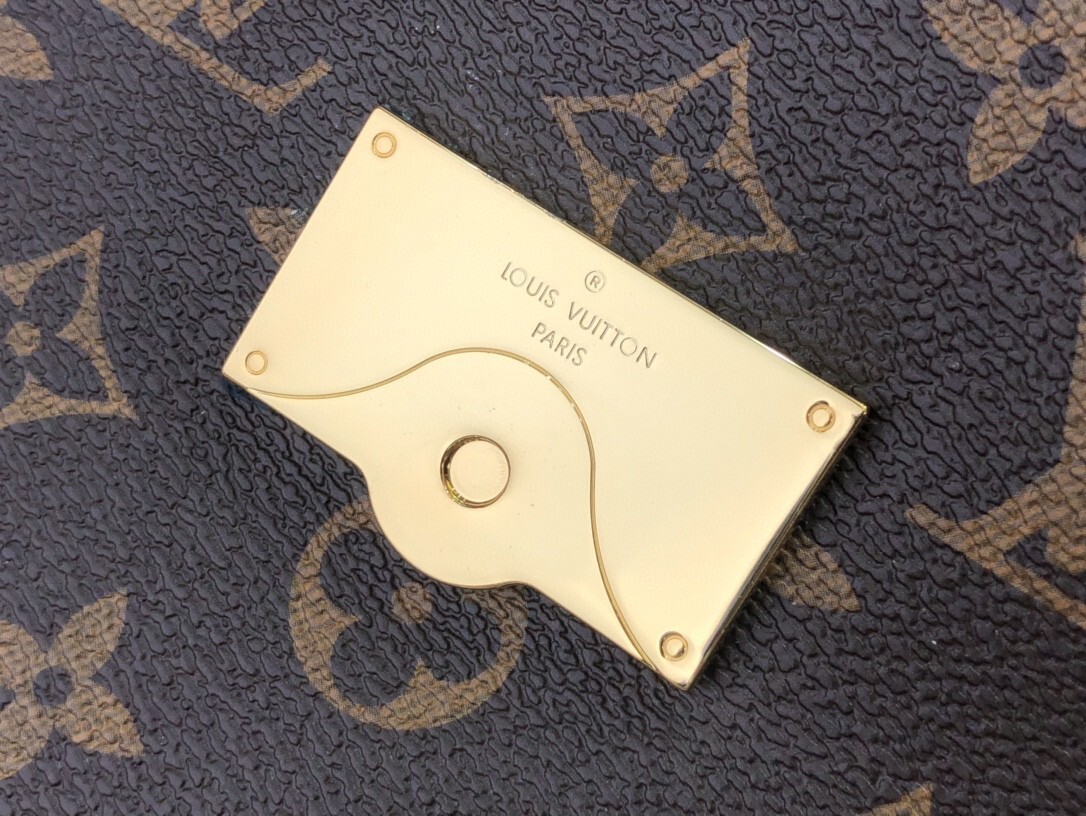 LV BEAUBOURG MM M43953