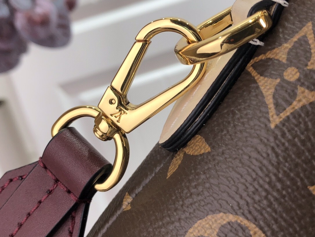 LV BEAUBOURG MM M43953
