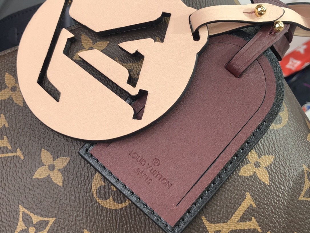 LV BEAUBOURG MM M43953