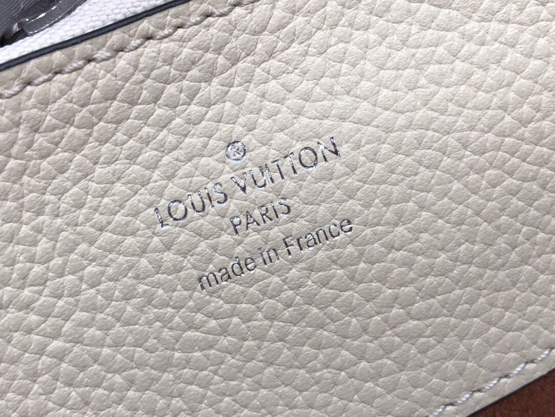 LV BELLA TOTE M59200