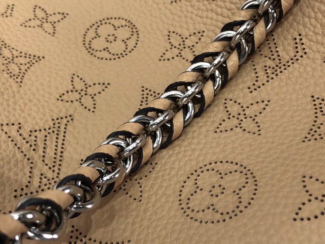 LV BELLA TOTE M59200