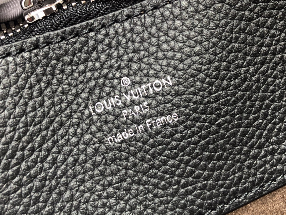 LV BELLA TOTE M59200