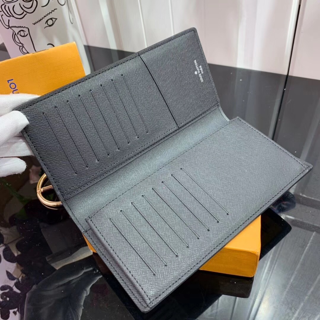 LV BERAZZA wallet M67823