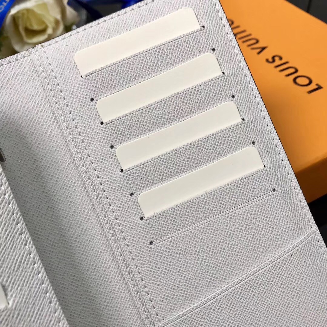 LV BERAZZA wallet M67823