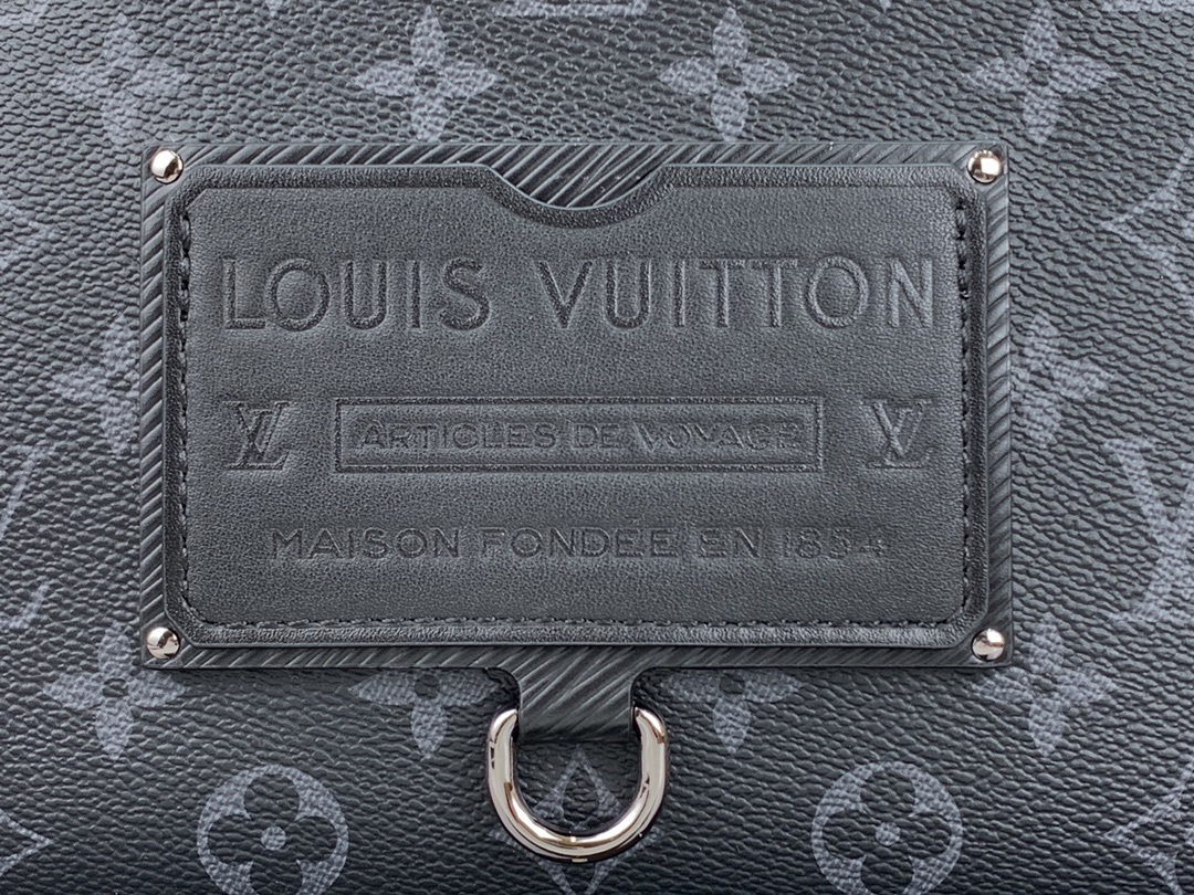 LV BESACE ZIPPEE BAG M45216