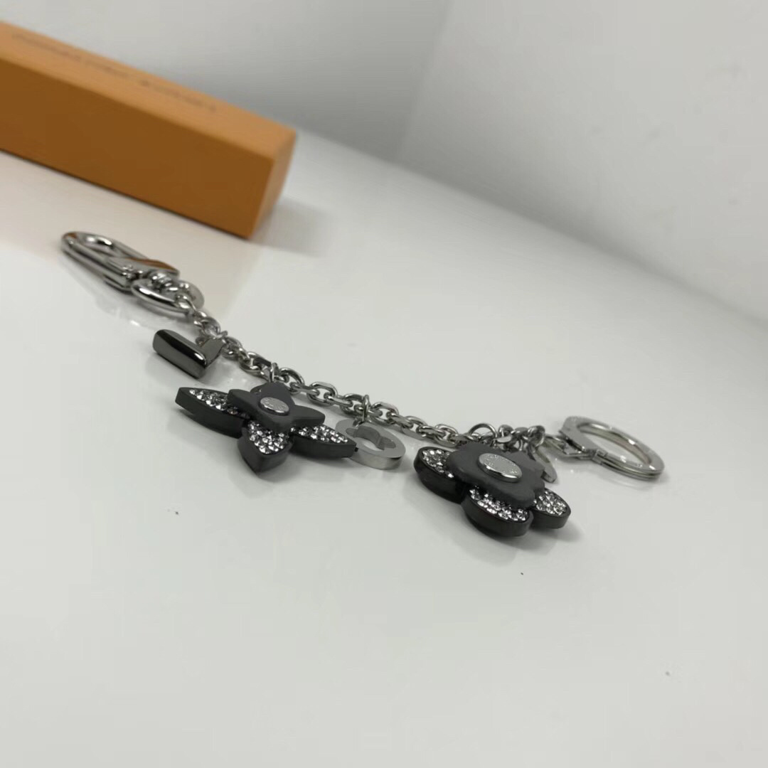 LV BLOOMING FLOWER STRASS CHAIN BAG CHARM AND KEY HOLDER M64266 
