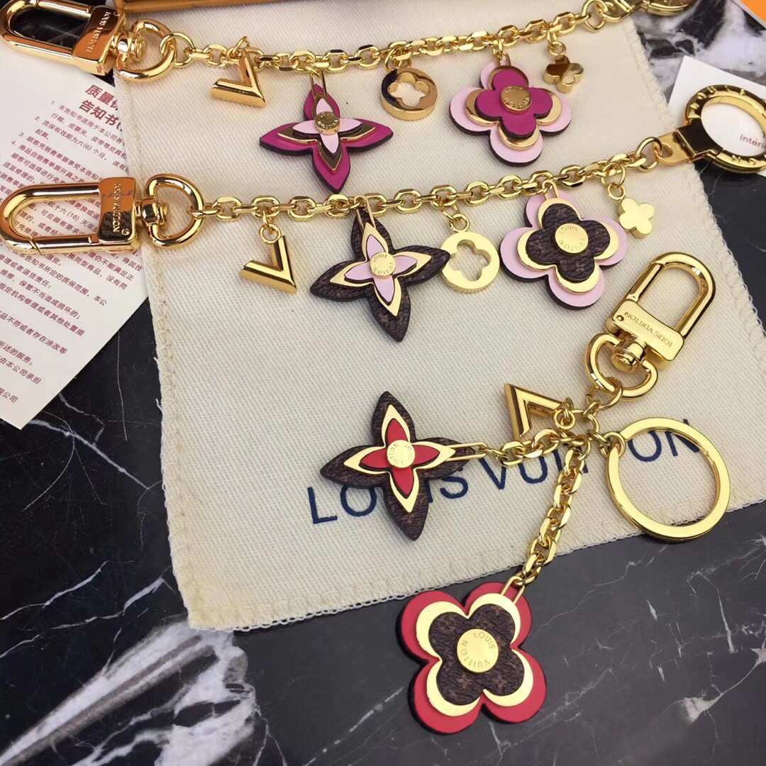 LV BLOOMING FLOWERS CHAIN BAG CHARM AND KEY HOLDER M63086