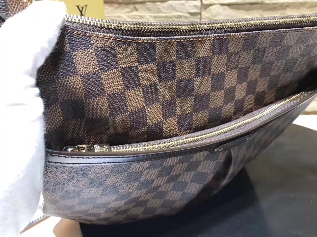 LV BLOOMSBURY BAG N42251