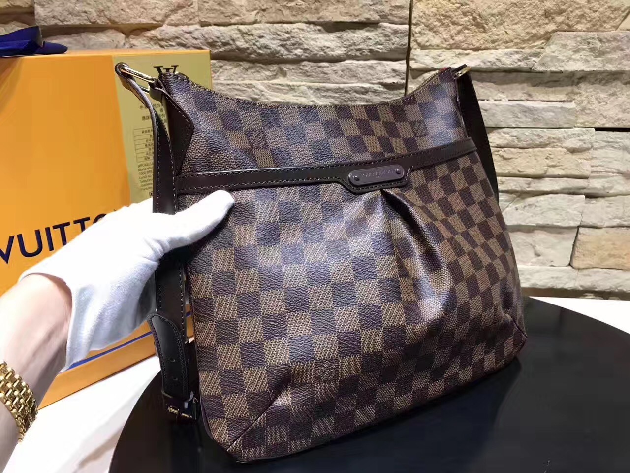 LV BLOOMSBURY BAG N42251