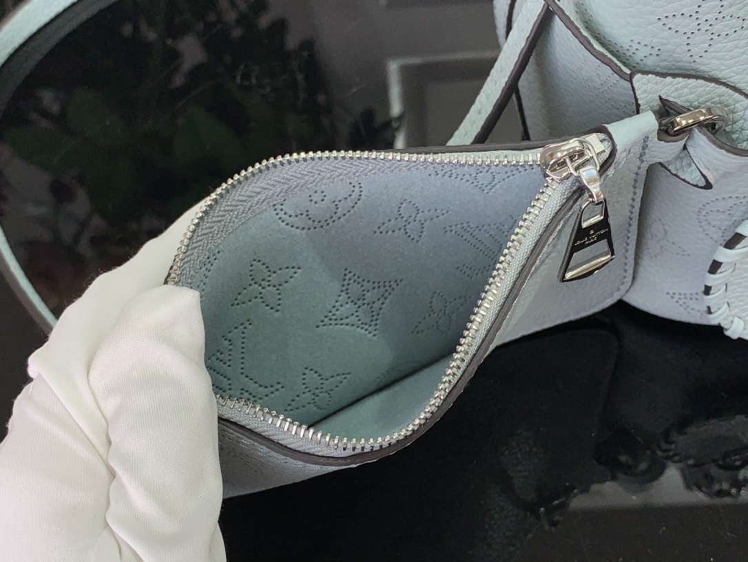 LV BLOSSOM m21849