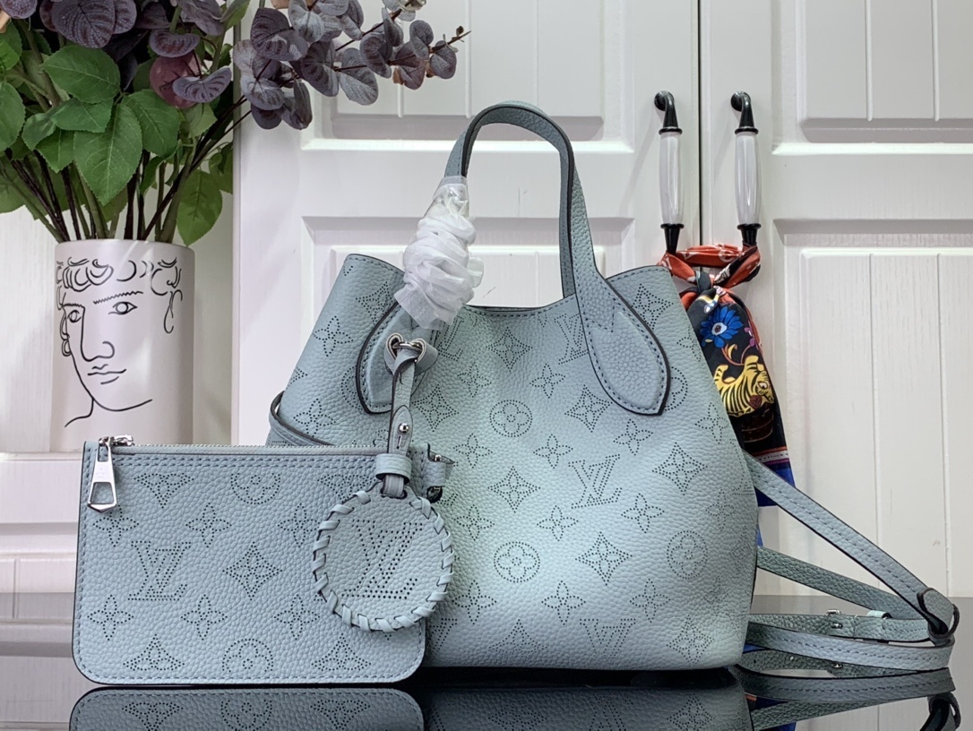 LV BLOSSOM m21849