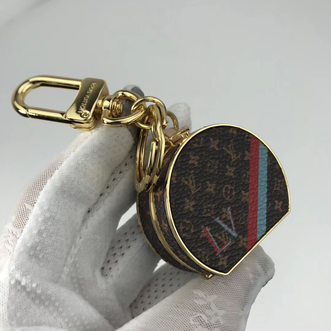 LV BOITE CHAPEAU BAG CHARM AND KEY HOLDER M63089 