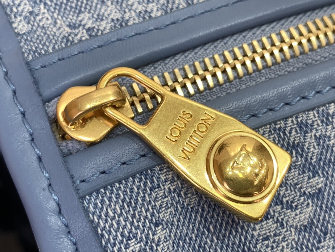 LV BOSPHORE N00210