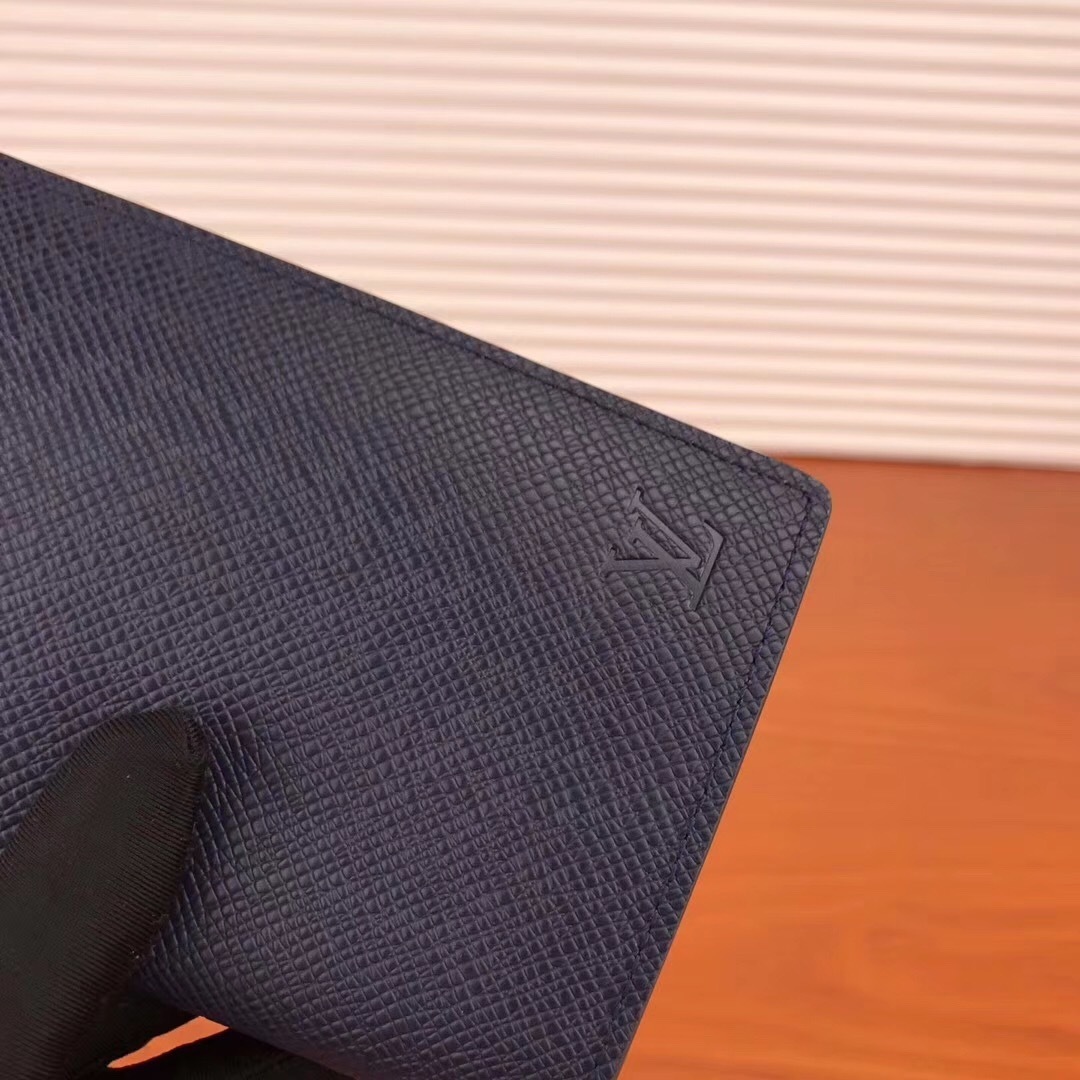 LV Brazza wallet M30161