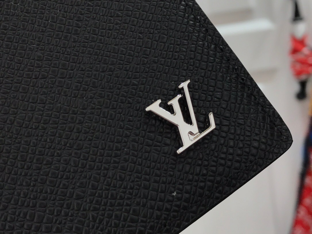 LV BRAZZA wallet M30285