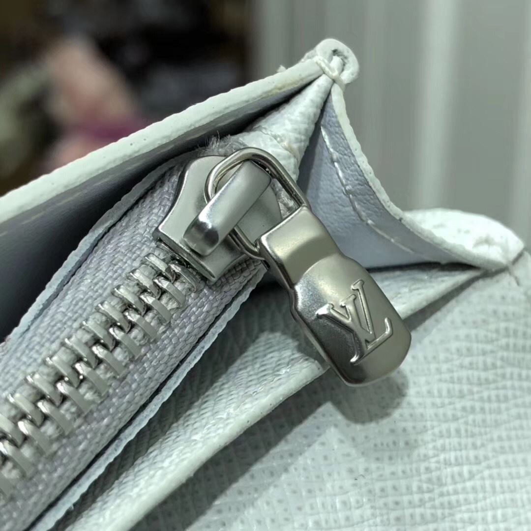 LV BRAZZA wallet M30297