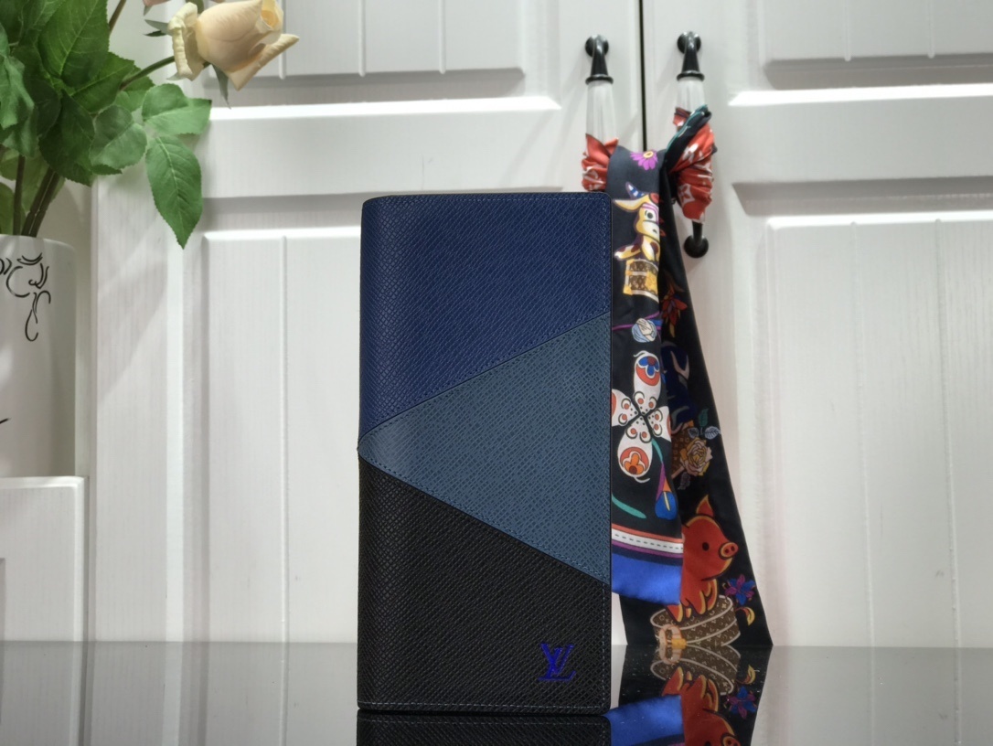 LV BRAZZA wallet M30713 