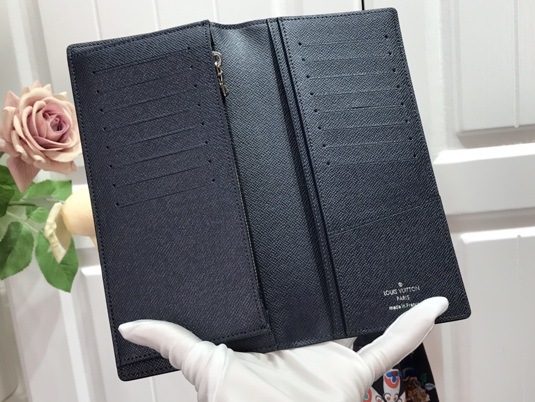LV BRAZZA wallet M30713 