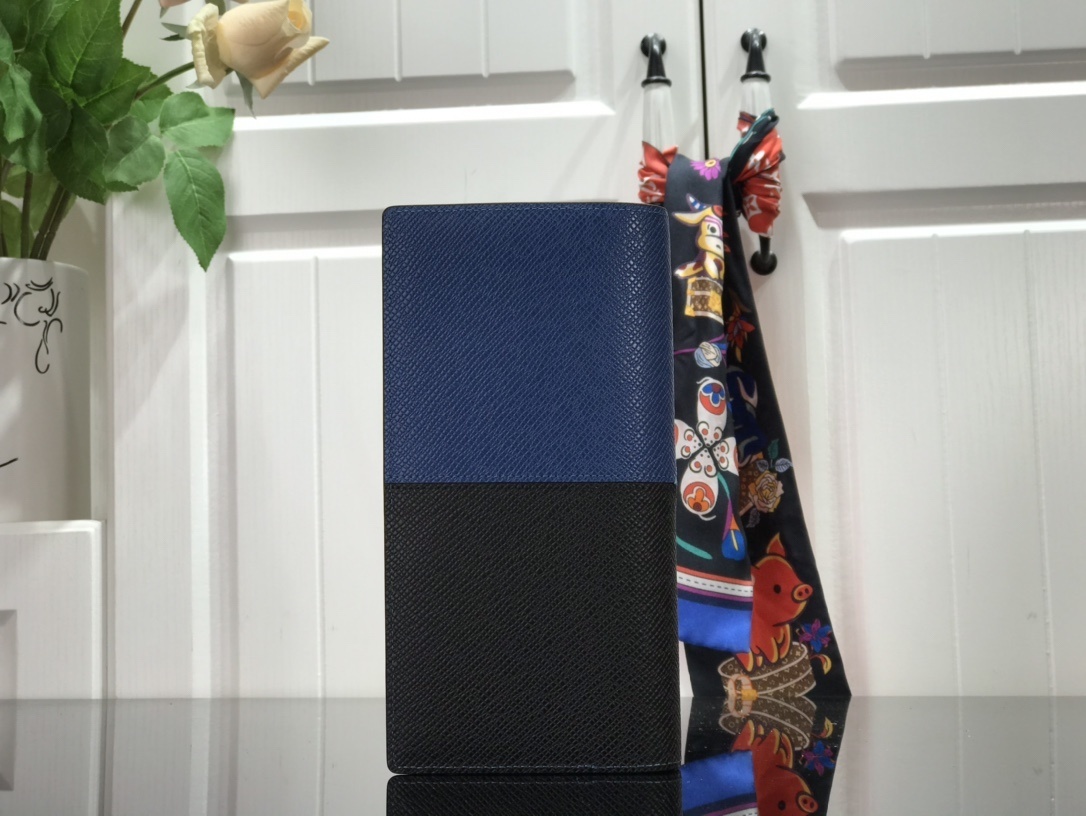 LV BRAZZA wallet M30713