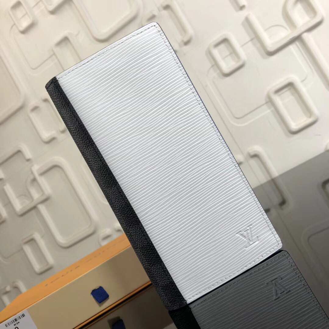 LV Brazza wallet M62911