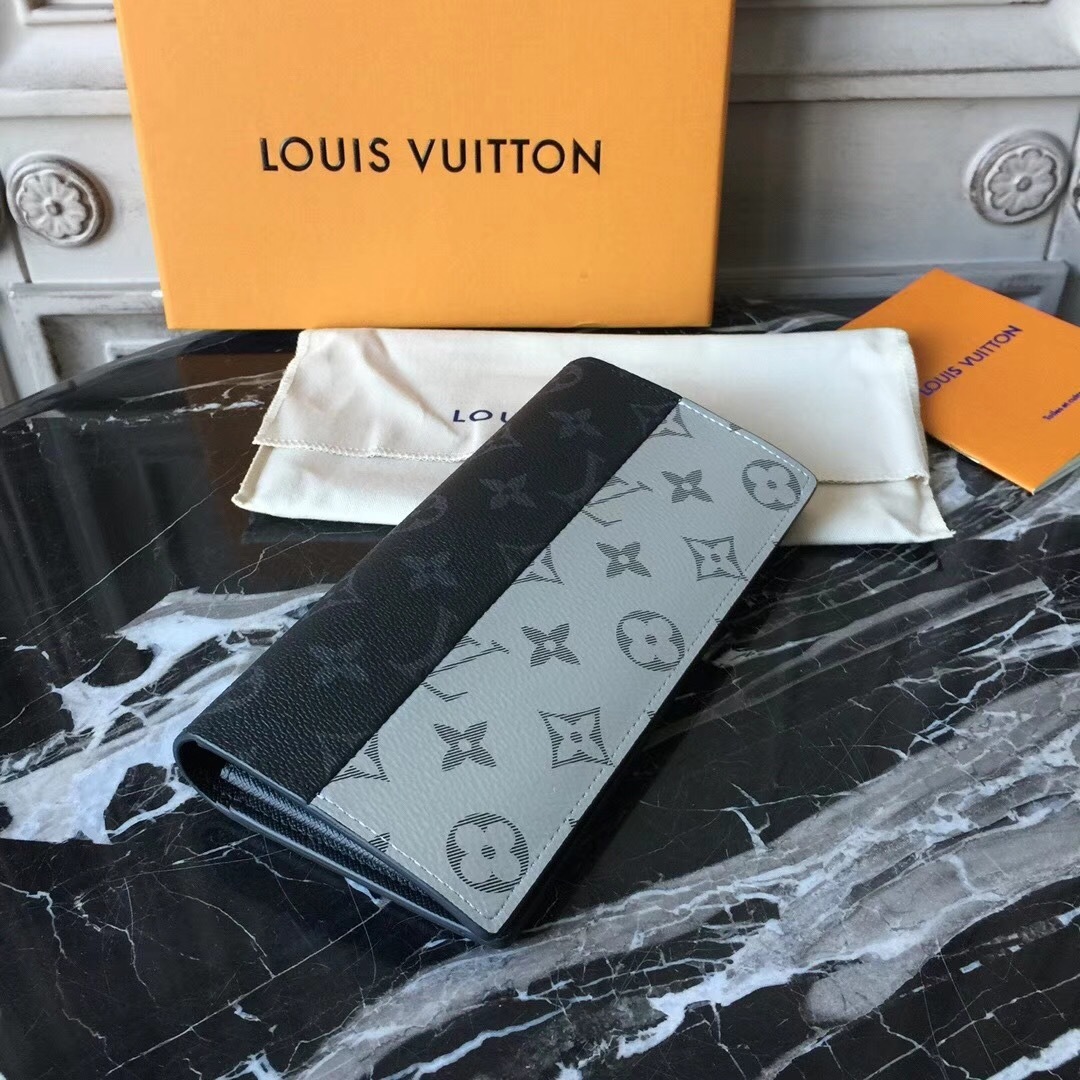 LV Brazza wallet M63027