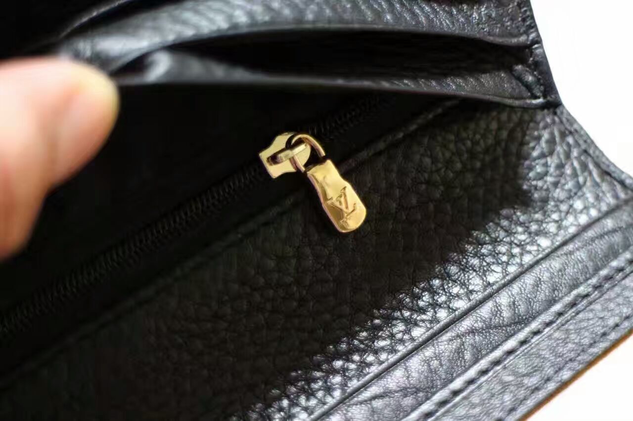 LV Brazza wallet M66540