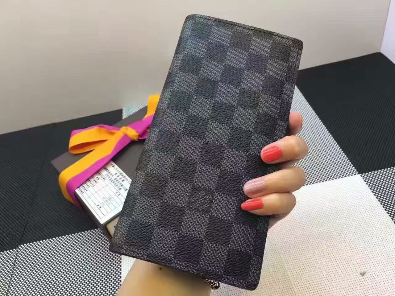 LV Brazza wallet M66540