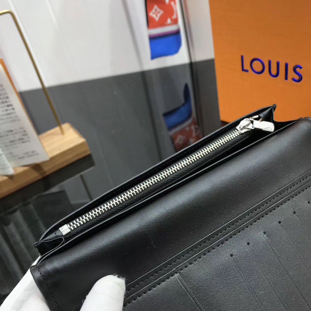 LV BRAZZA wallet M66540CB