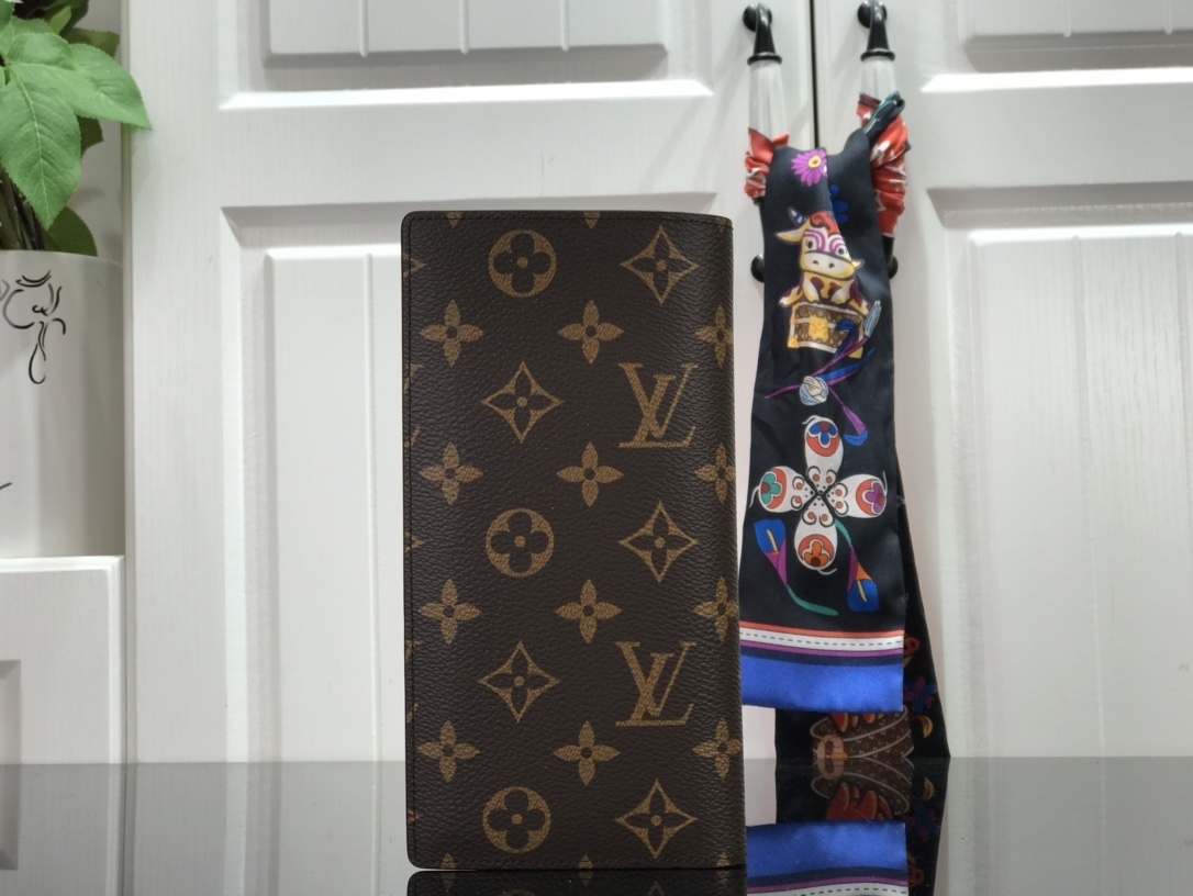 LV BRAZZA wallet M66540GZ