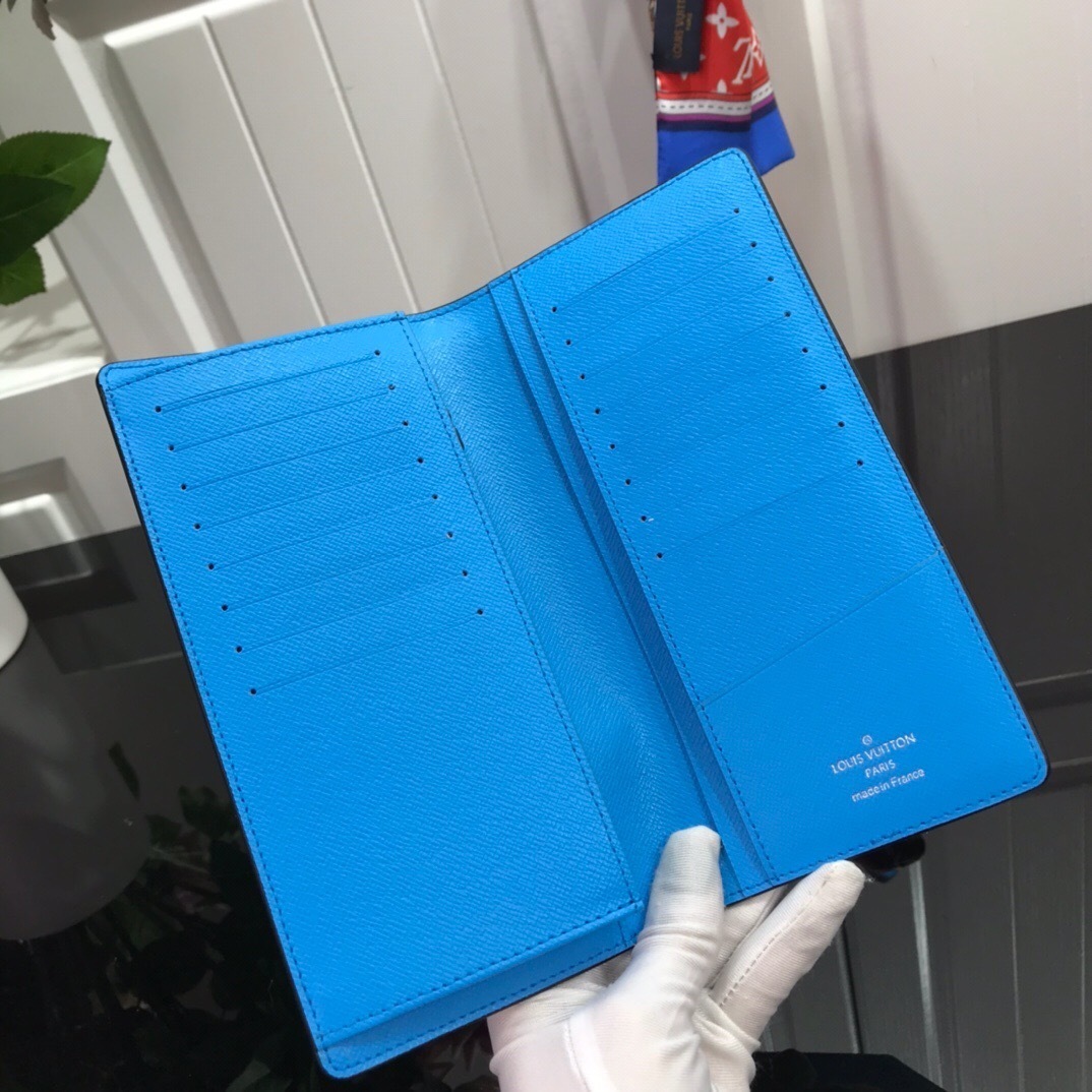 LV BRAZZA wallet M66540LC 