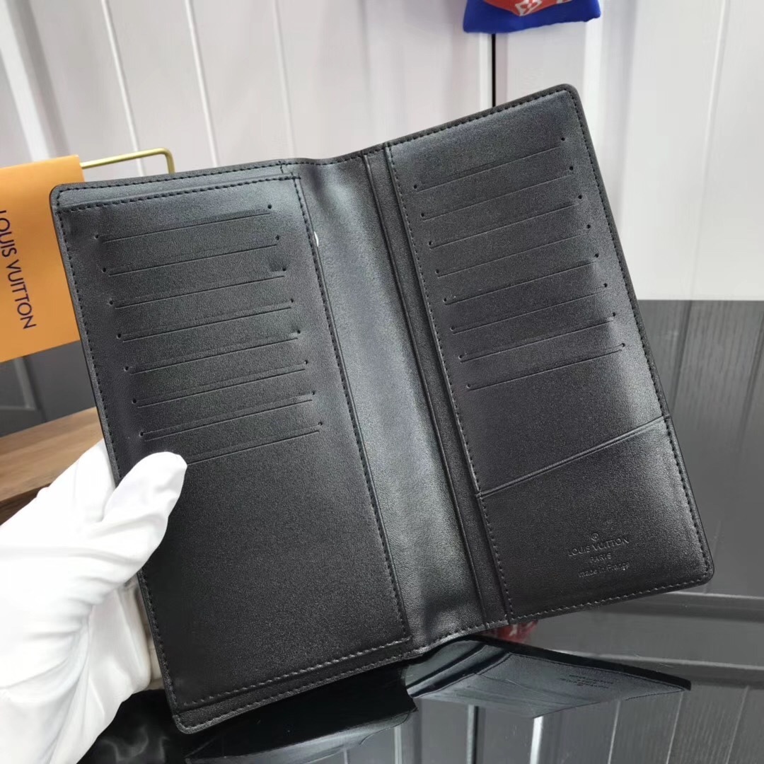 LV BRAZZA wallet M66540YG 