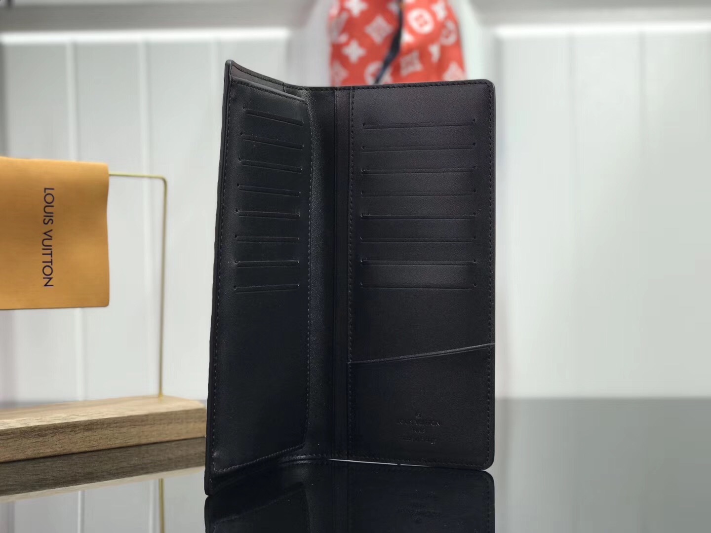 LV BRAZZA wallet M66540YG 