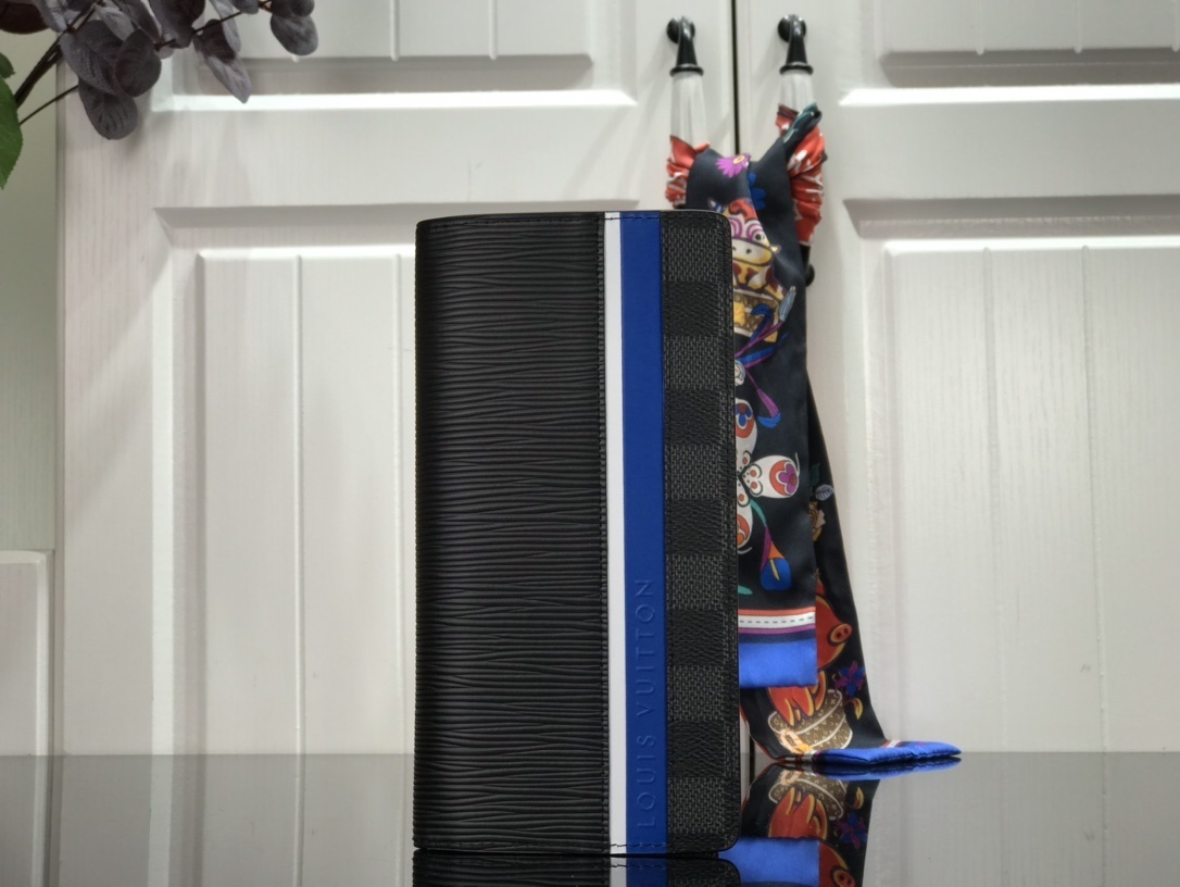 LV BRAZZA wallet M69540