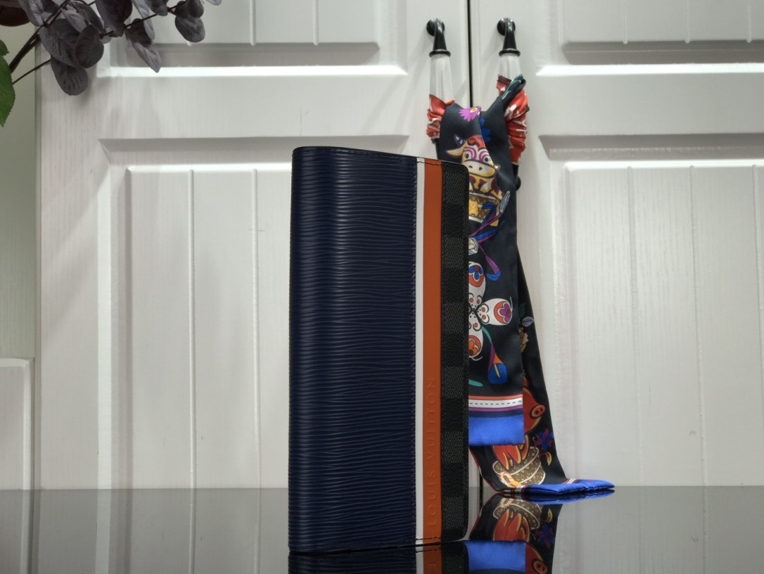 LV BRAZZA wallet M69540