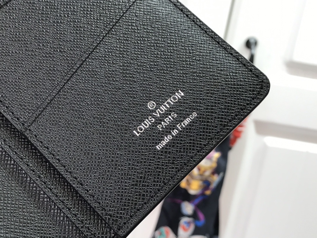 LV BRAZZA wallet M69540