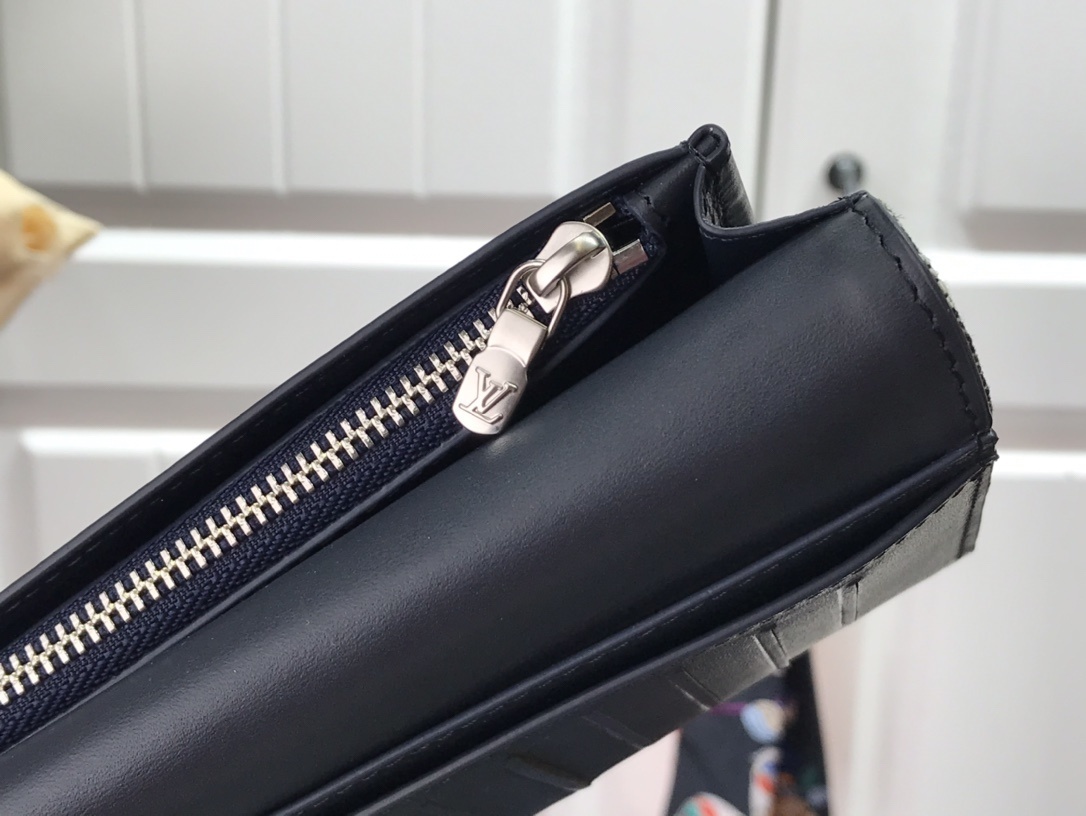 LV BRAZZA wallet M80019