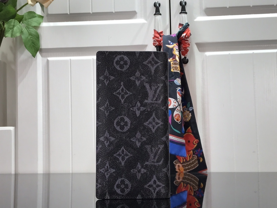 LV BRAZZA wallet M80019