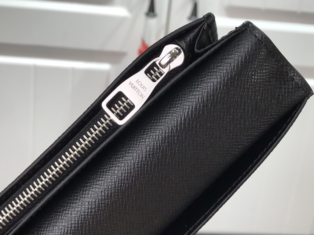 LV BRAZZA wallet M80019