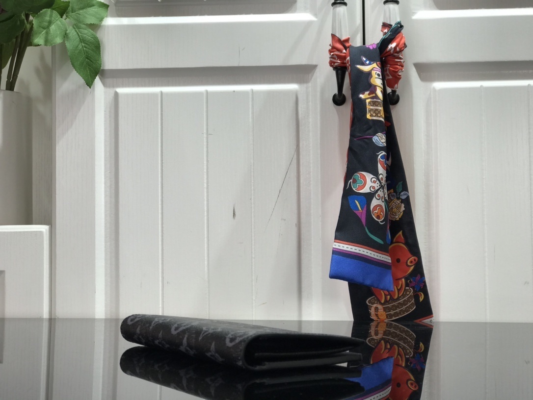 LV BRAZZA wallet M80019