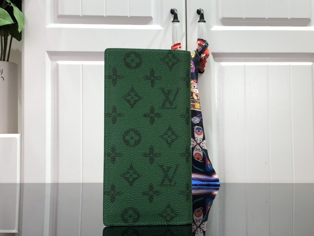 LV BRAZZA wallet M80801 
