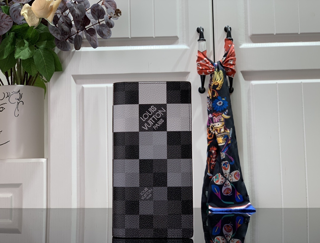 LV BRAZZA wallet N40415