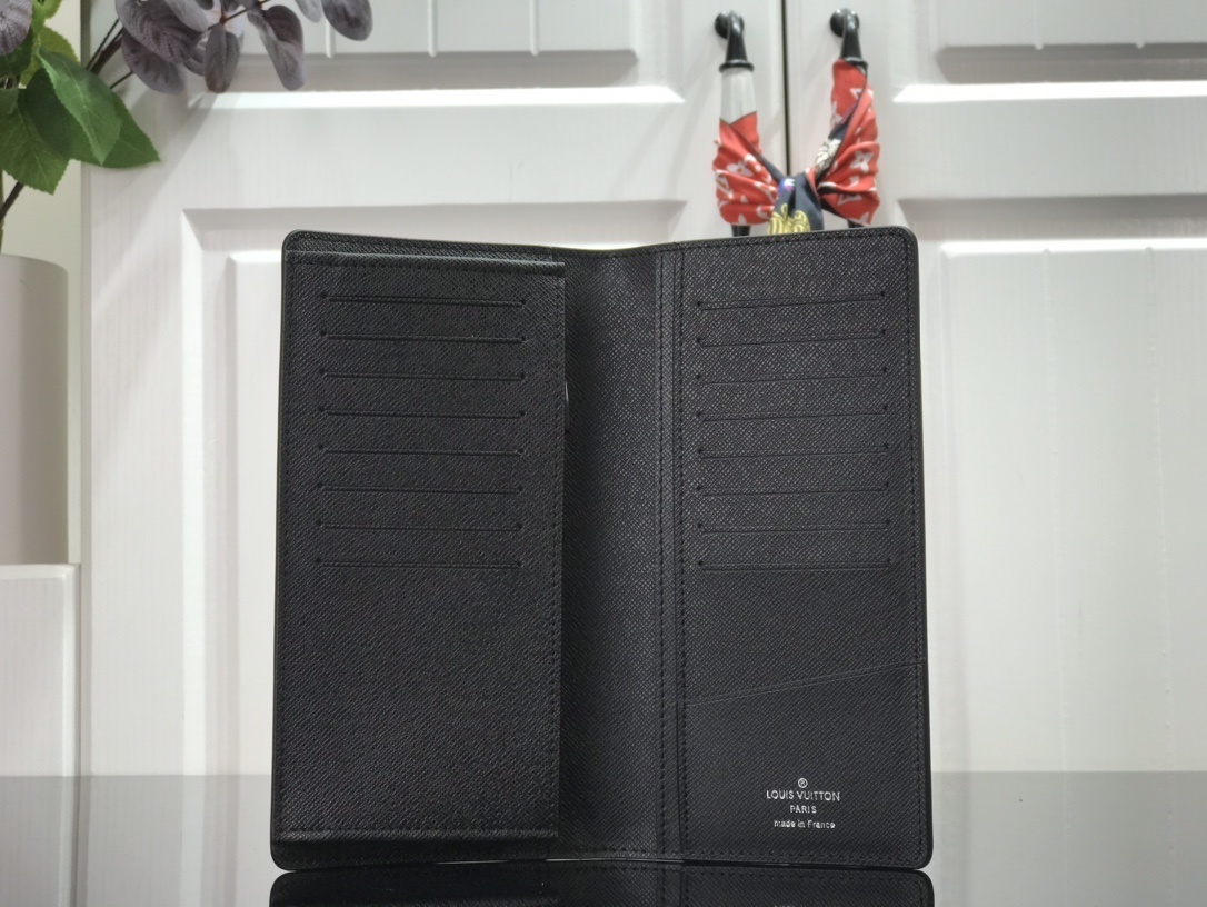 LV BRAZZA wallet N60393