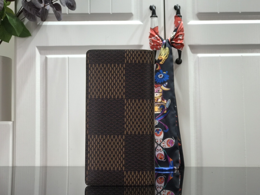 LV BRAZZA wallet N60393