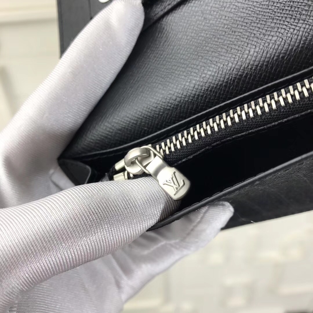 LV Brazza wallet N62665HY 