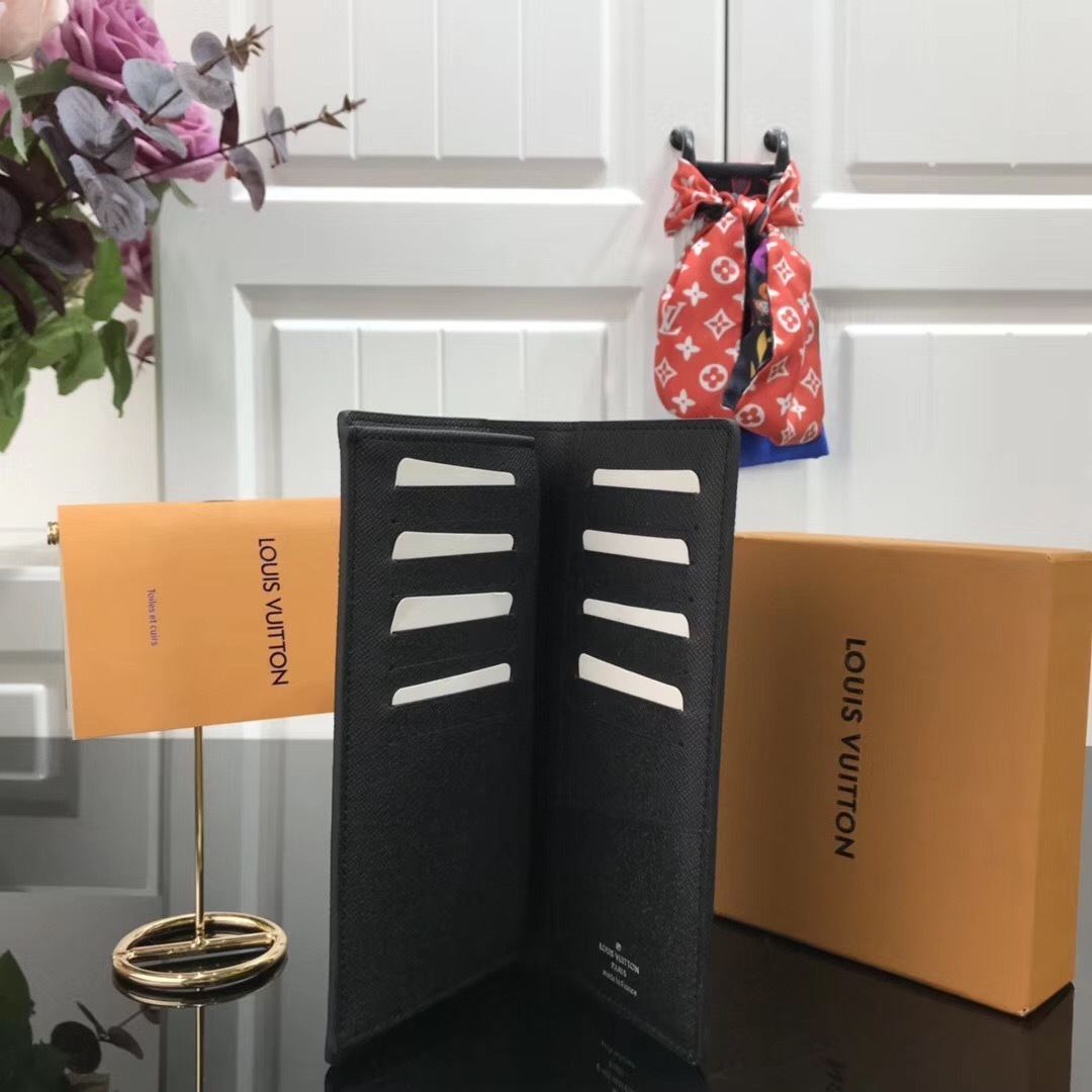 LV BRAZZAwallet M67910HL