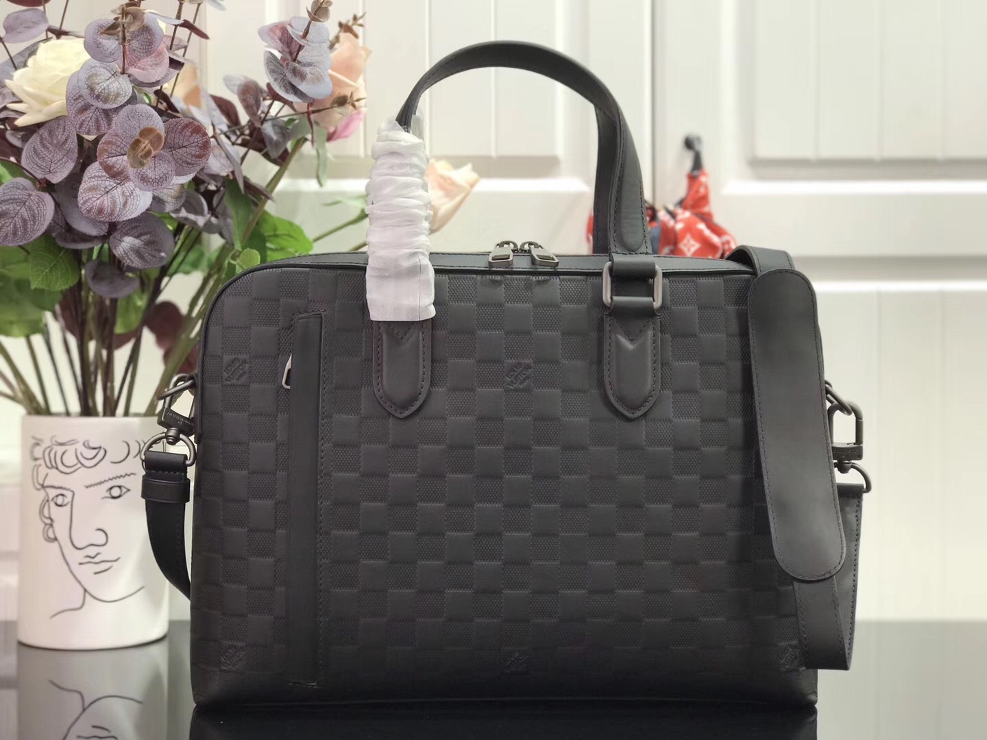 LV BRIEFCASE N41490