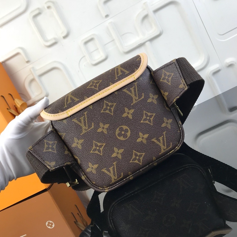 LV BUMBAG M40108 