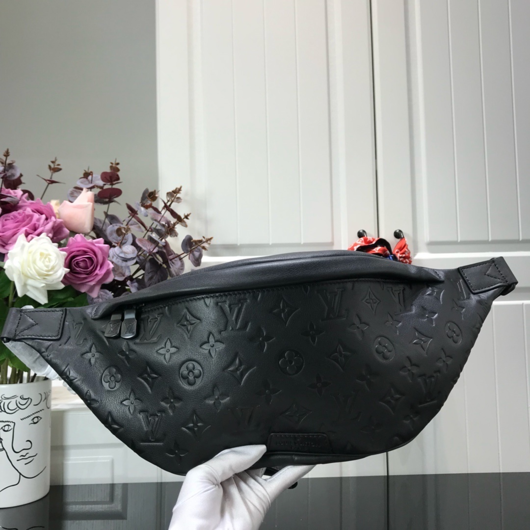 LV Bumbag m44388U