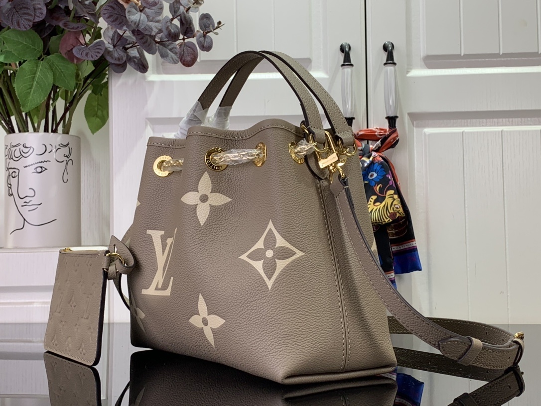 LV Bundle M46545