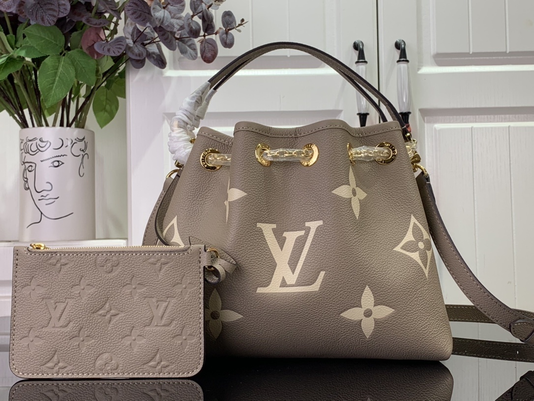 LV Bundle M46545